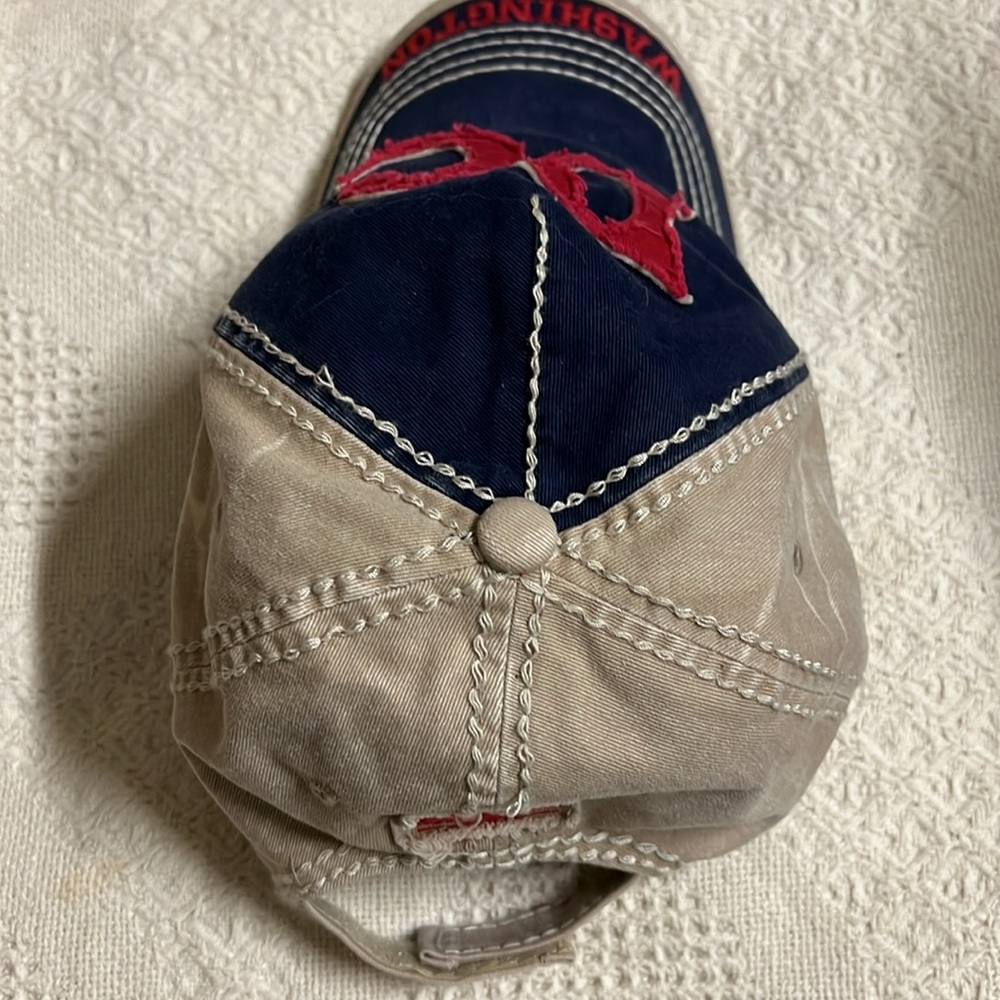 Robin Ruth DC ball cap - Picture 3 of 5